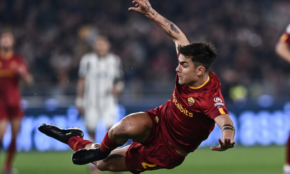 Roma al lavoro verso la Juve Dybala ci sarà Novità dall allenamento