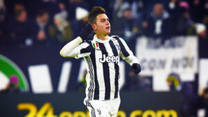 dybala esultanza bis juventus dicembre 2017