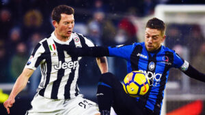 lichtsteiner gomez juventus atalanta febbraio 2018