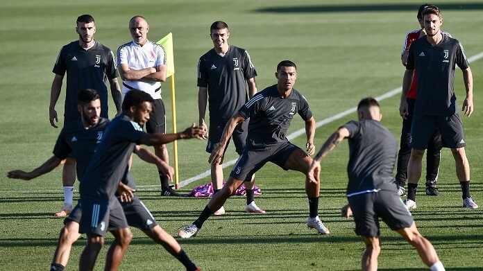 Juve - Adama Traoré alla Juve, l'ha offerto Mendes: i dettagli : La juve vince una partita ed ecco scatenarsi il putiferio contro di lei.