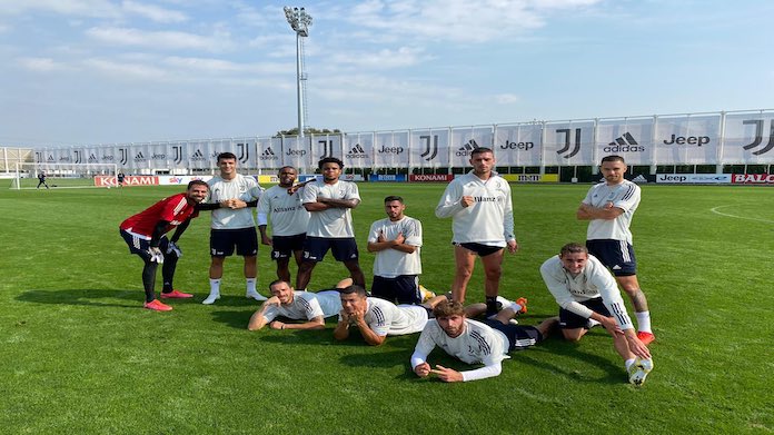 bonucci ronaldo demiral allenamento juve