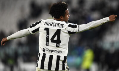 Weston McKennie 1200x800