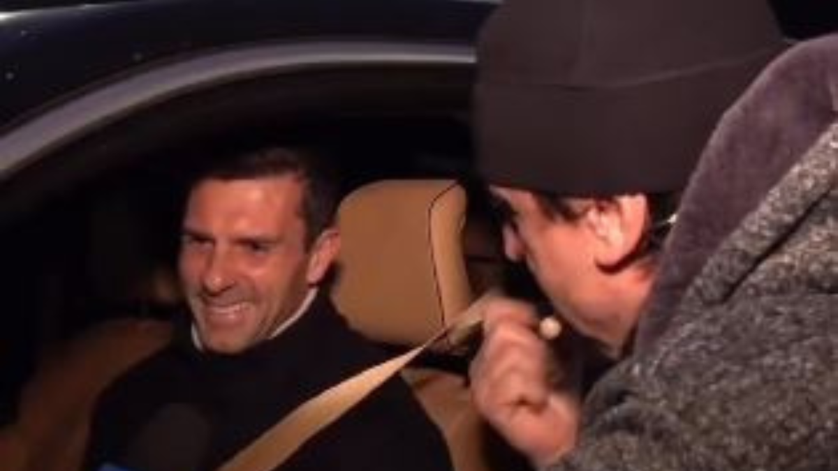 Thiago Motta, Tapiro d’oro al tecnico bianconero: «È un momento così… Chi lo sa se mangerò la colomba» – VIDEO