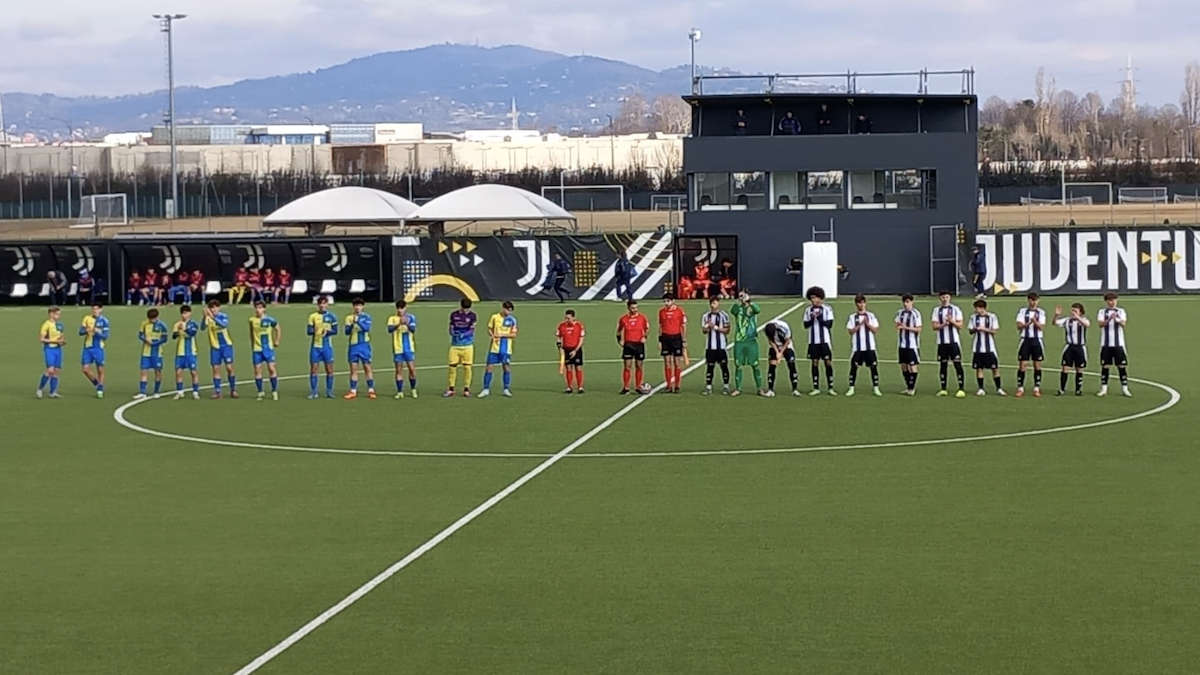 Juventus Carrarese Under 17 2 0 LIVE: Durmisi ricambia il favore, Amadio raddoppia