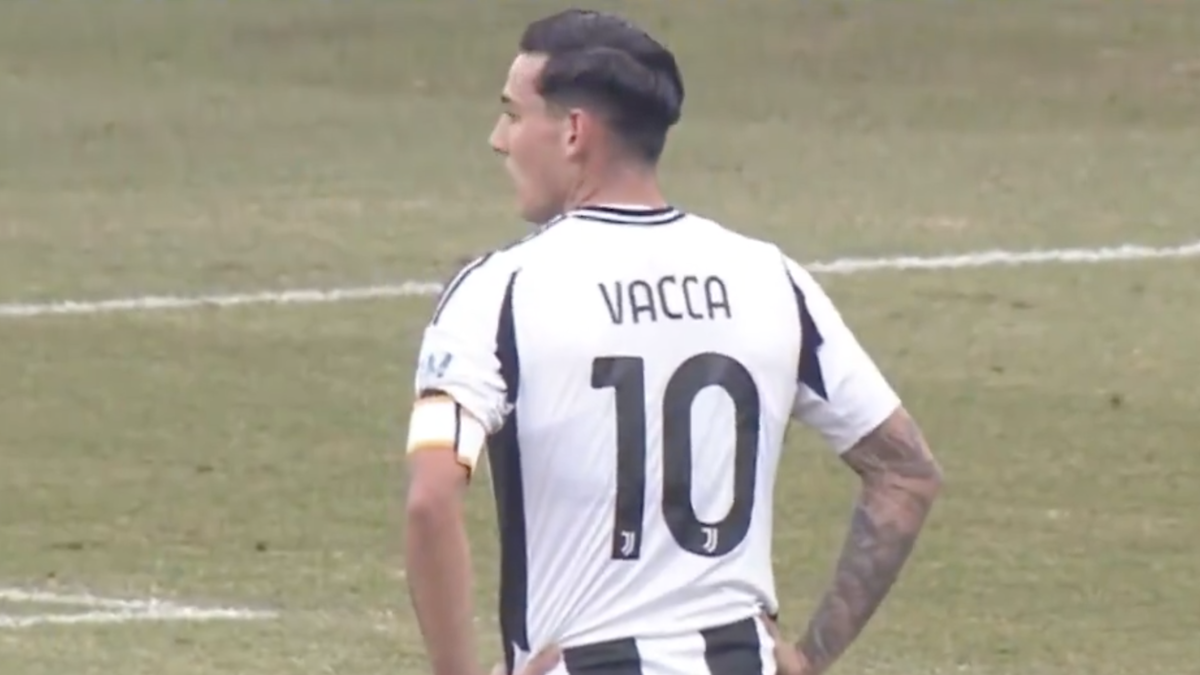 Vacca si racconta: «Nasco prima punta. Mi piace fare questo», poi svela l’obiettivo stagionale della Juventus Primavera: «Per ora puntiamo a questa zona»